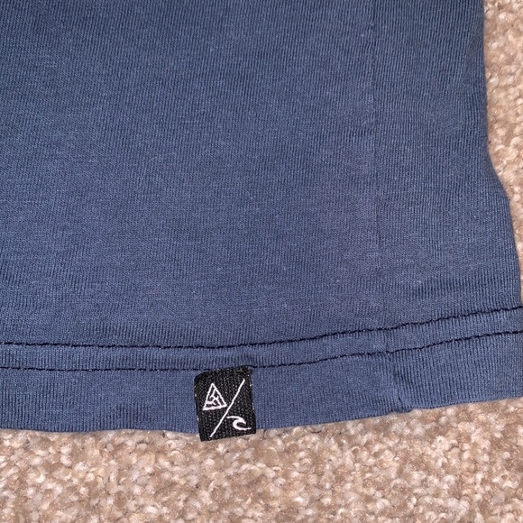 Rip Curl Heritage Surf Shop SS Tee (S) - Picture 4 of 7